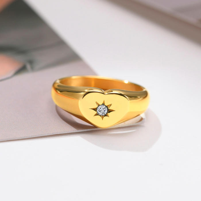 Wholesale Stainless Steel Women Heart Rings