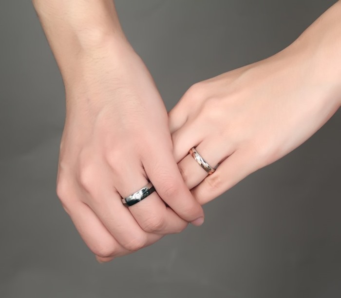 Wholesale Cheap New Stainless Steel Engagement Ring Cubic Zirconia