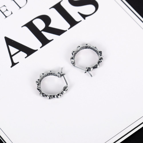 Wholesale Stainless Steel Gothic Skull Hoop Earring Vintage Jewelry