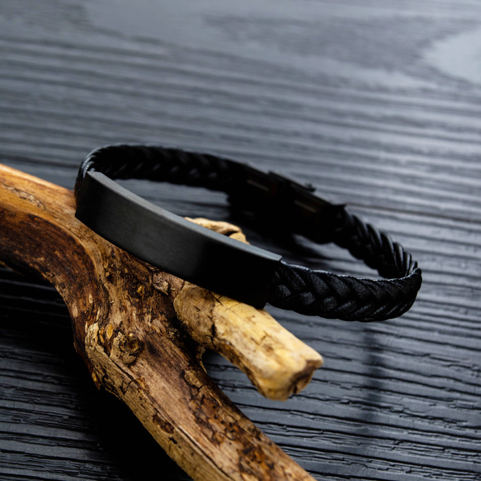 Wholesale Braided Leather Bracelets Engraved