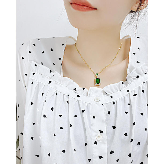 Wholesale Brass Women Green CZ Necklace