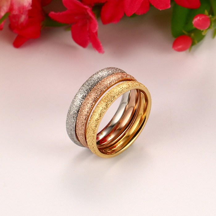 Fashion stainless steel jewelry factory china