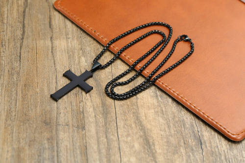 Wholesale Stainless Steel Black Cross Pendant