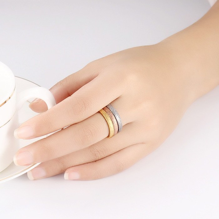Fashion stainless steel jewelry factory china