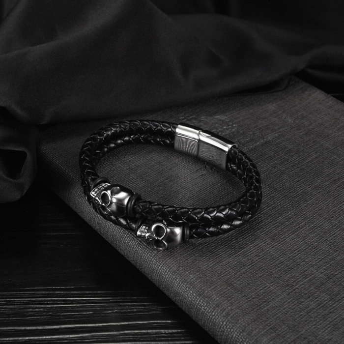 Wholesale Leather Bracelet with Skulls