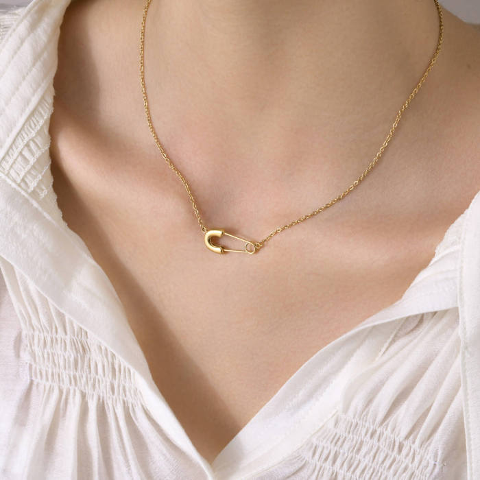 Wholesale Stainless Steel Pin Necklace
