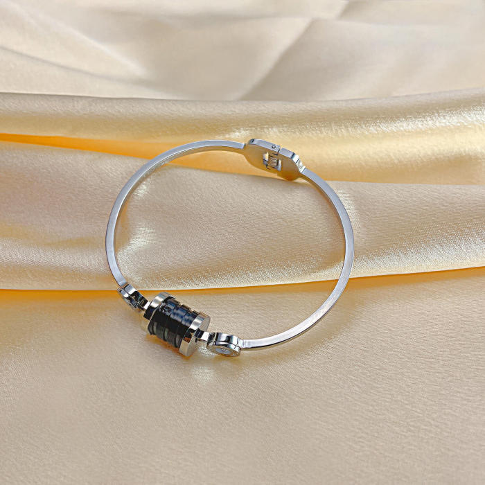 Wholesale Stainless Steel Women Bangles