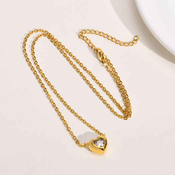 Wholesale Stainless Steel Heart-shaped Zirconia Necklace
