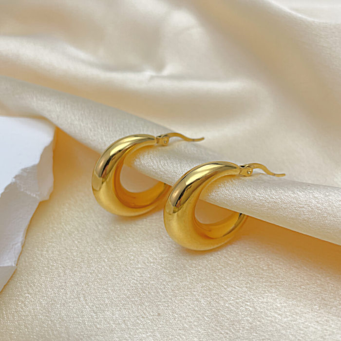 Wholesale Hollow Stainless Steel Earrings