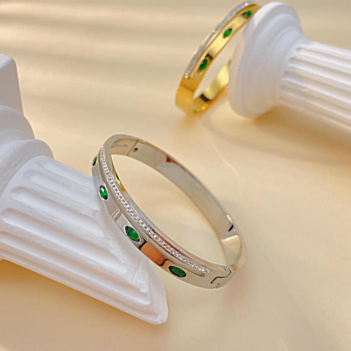 Wholesale Stainless Steel Bangle with Green CZ