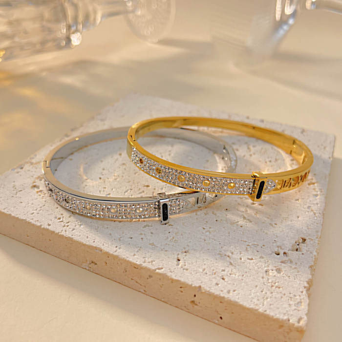 Wholesale Stainless Steel Roman Numeral Bangle