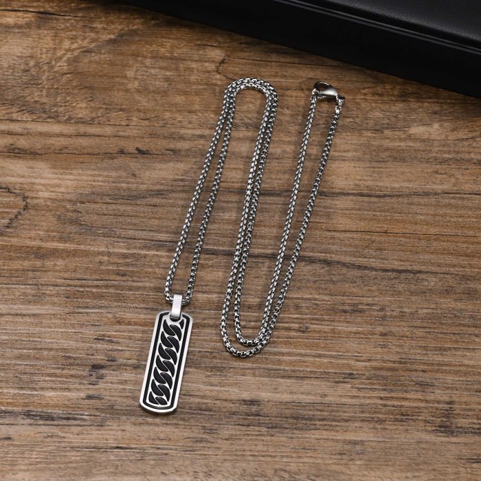 Wholesale Stainless Steel Chain Pattern Pendant