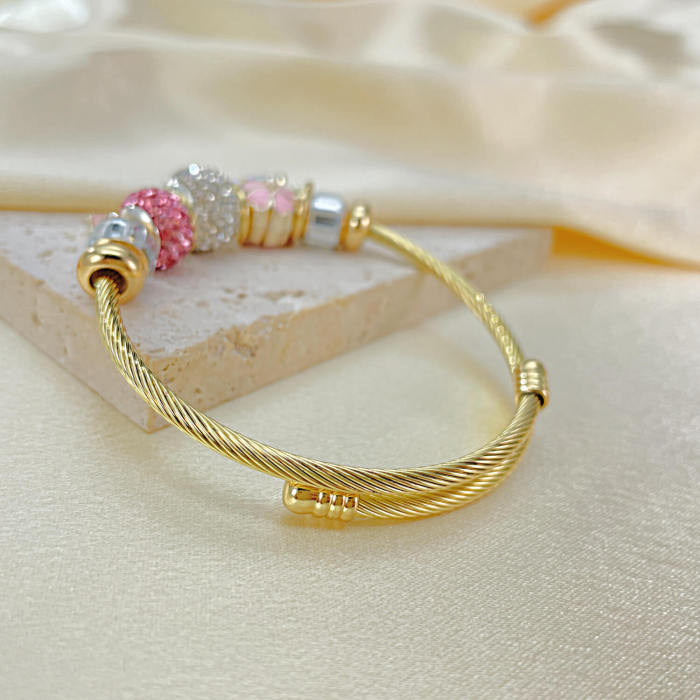 Wholesale Stainless Steel Bangle with Alloy Charms