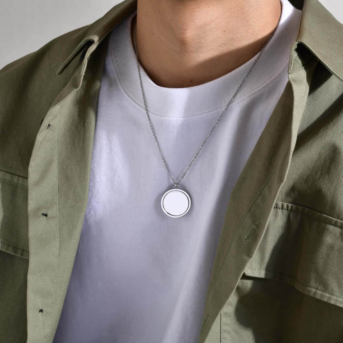 Wholesale Stainless Steel Revolving Necklace