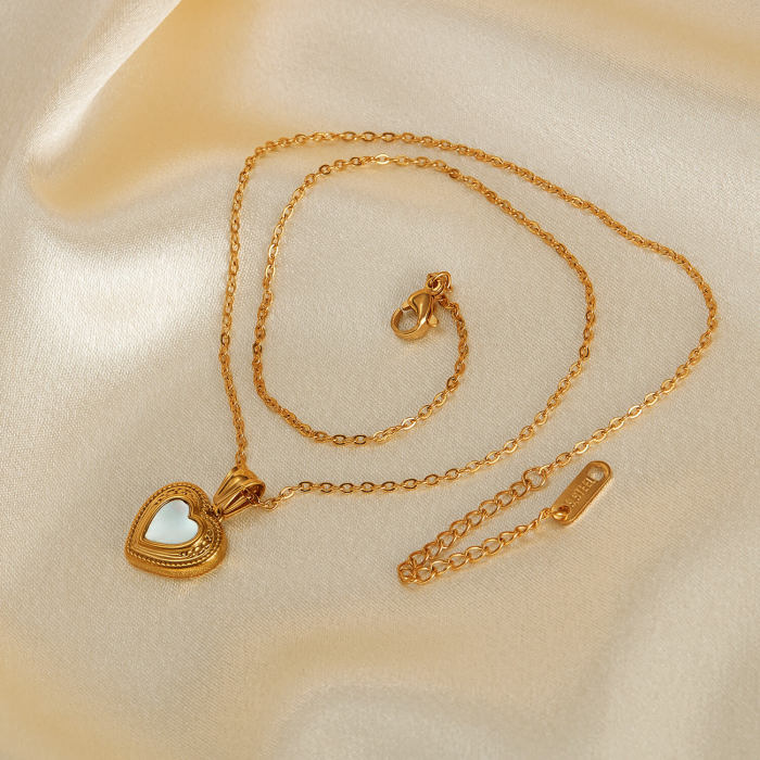 Wholesale Stainless Steel Heart Pendant Necklace