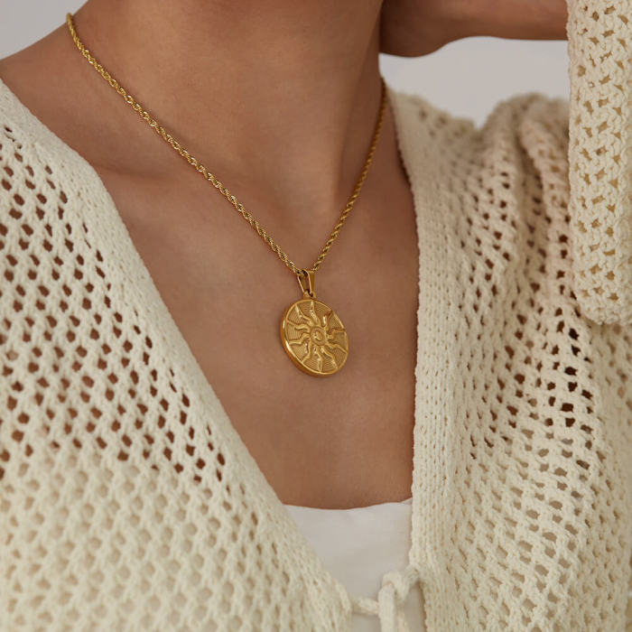 Wholesale Stainless Steel Sun Pendant