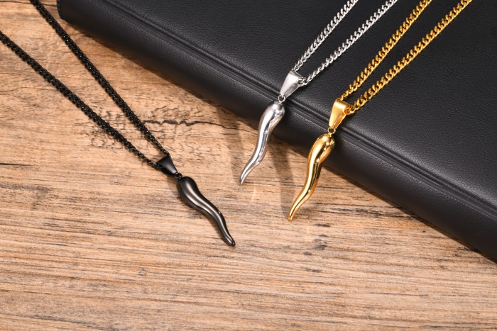 Wholesale Stainless Steel Horn Pendant