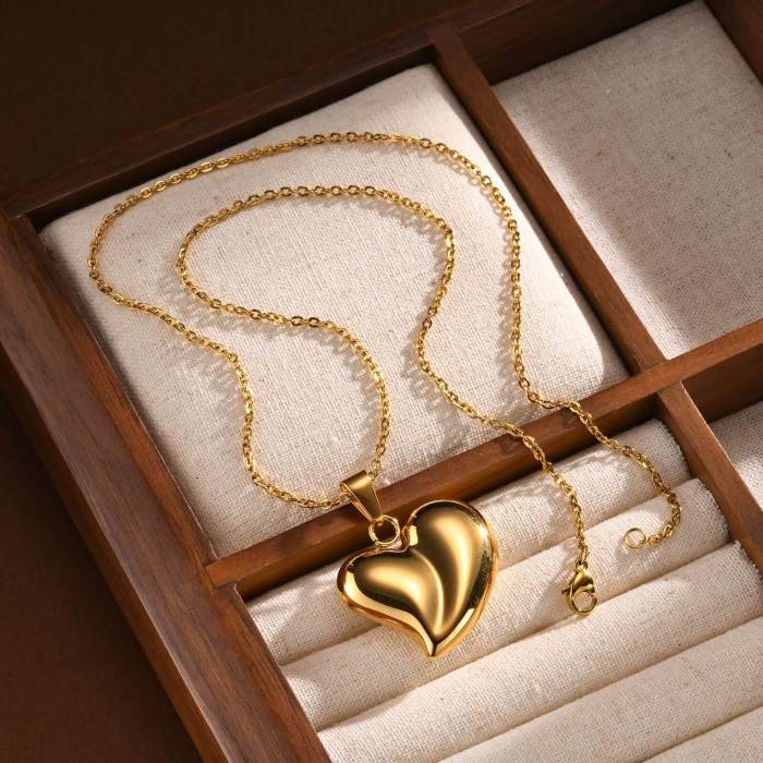 Wholesale Stainless Steel Love Heart Pendant