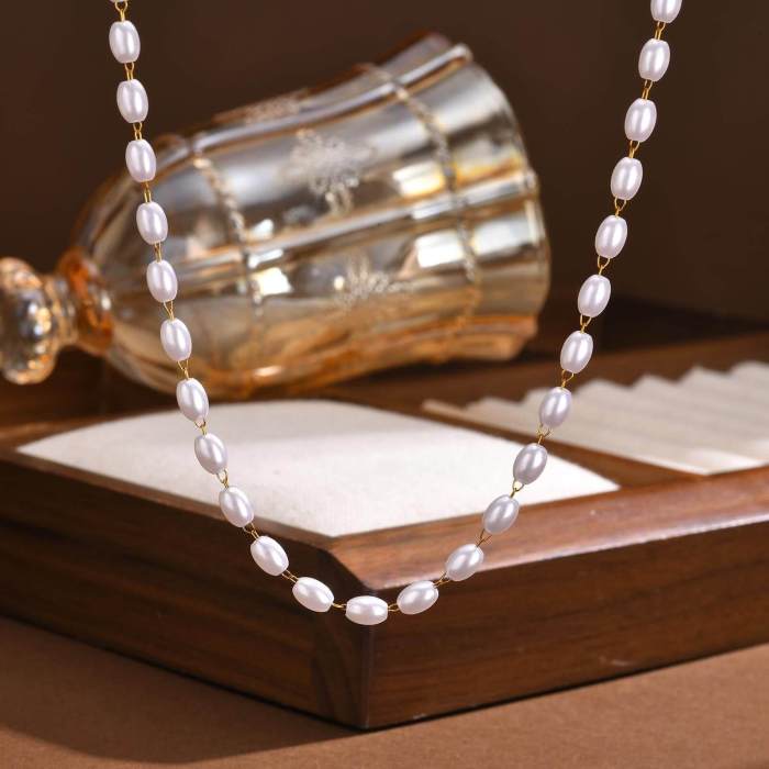 Wholesale Stainless Steel Imitation Pearl Necklace