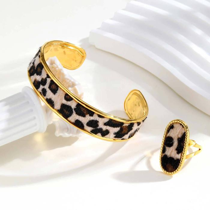 Wholesale Stainless Steel Leopard Bangle Ring