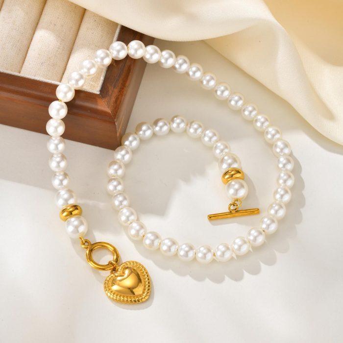 Wholesale Imitation Pearl Beaded Necklaces