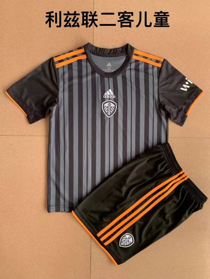 Kids 22-23 Leeds United Football Kit 3rd