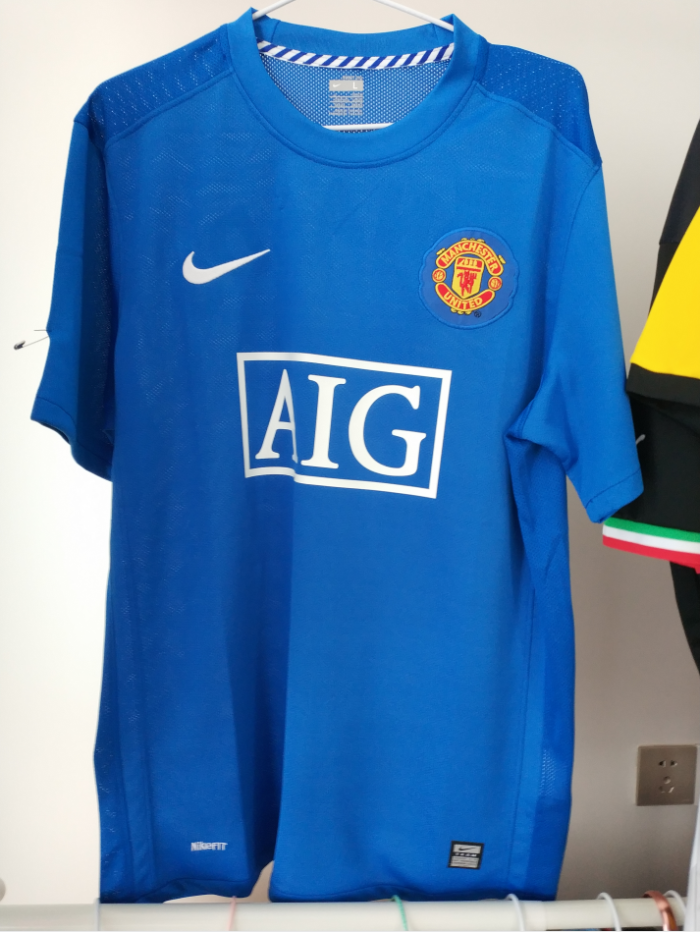 Retro Man United Shirt for 2008-2009 Manchester United Vintage Away Blue Soccer Jersey