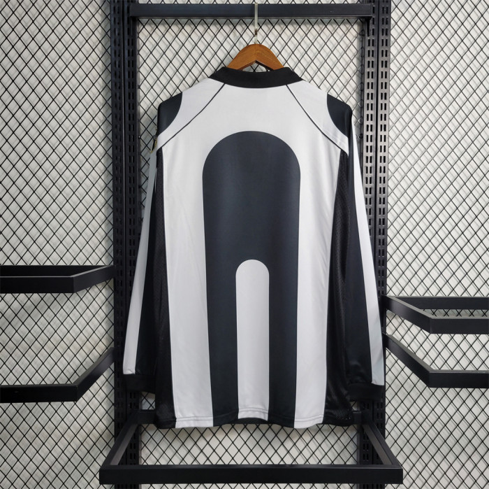 Retro  97-98  Juventus home Long Sleeve    home Soccer Jersey Shorts