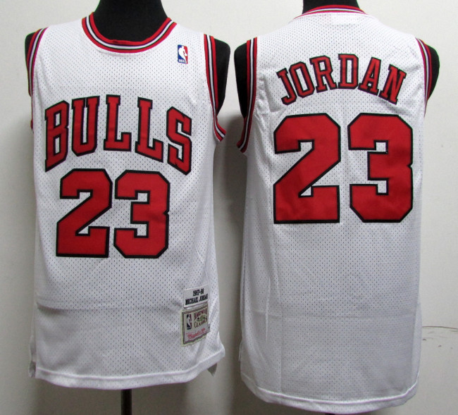 Mitchell&ness 1997-98 Chicago Bulls White Basketball Shirt 23 JORDAN Classic NBA Jersey