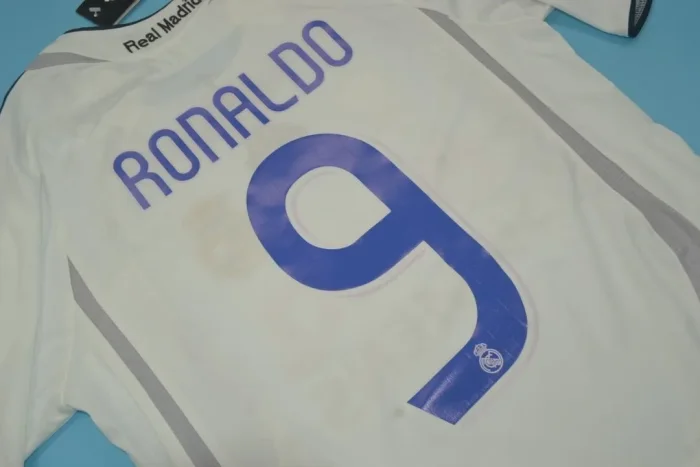Retro Jersey 2006-2007 Real Madrid    #9 RONALDO Home Soccer Jersey  S-XXL