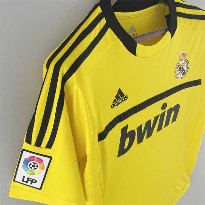 Retro Jersey 2011-2012 Real Madrid  goalkeeper yellow Away Soccer Jersey