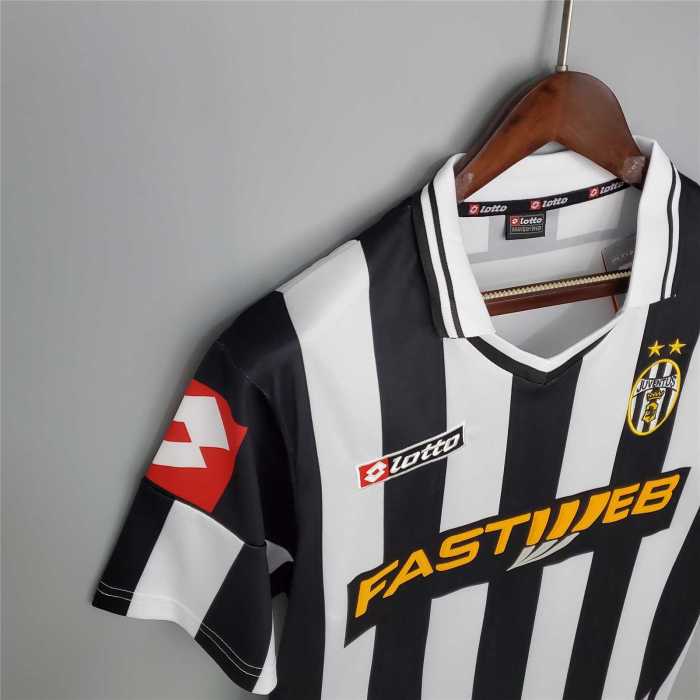 Retro Jersey 2001-2002 Juventus DEL PIERO 10 Home Soccer Jersey