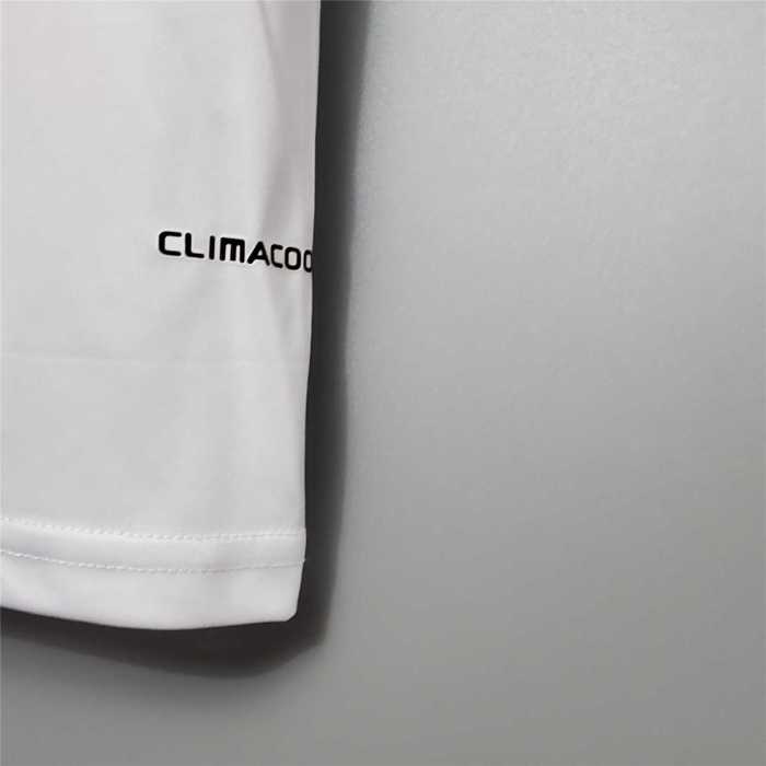 Retro Jersey 2009-2010 Real Madrid White Home Soccer Jersey