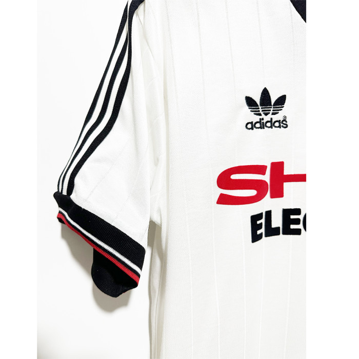 Man United  82-83 away white  soccer jersey