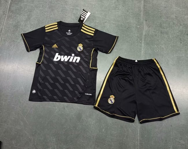 Retro Kids  Real Madrid Home Soccer Uniform 2011 2012-