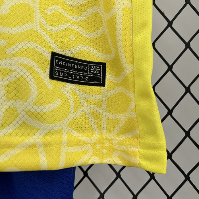 kids kit 24-25 Brazil yellow soccer jersey size 16-28