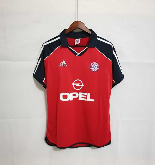 2000-2001 Bayern Munich Champions League home red shirt