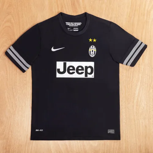 Retro 2012-13 Juventus away