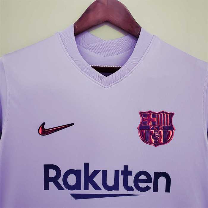 Barcelona  21-22 away