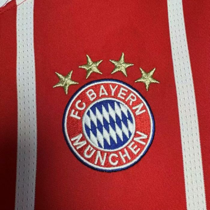 17-18 BAYERN Home