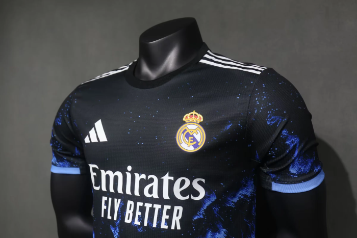 REAL MADRID 24-25 negro azul versión especial jugador S-2XL