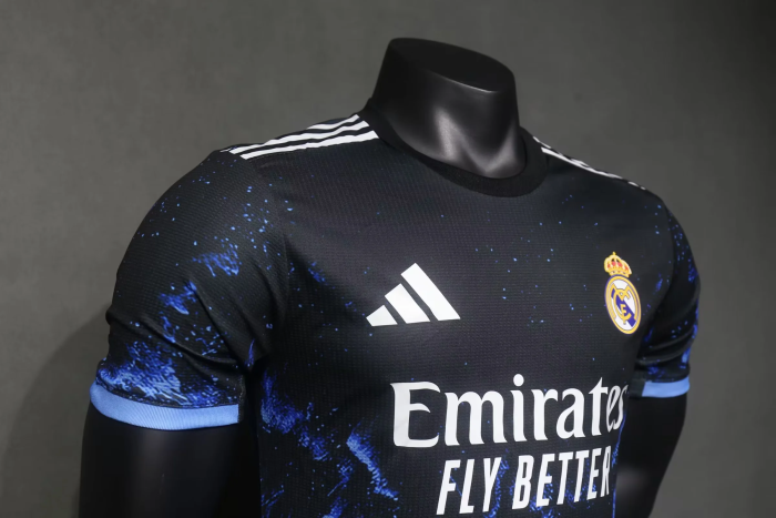 REAL MADRID 24-25 negro azul versión especial jugador S-2XL