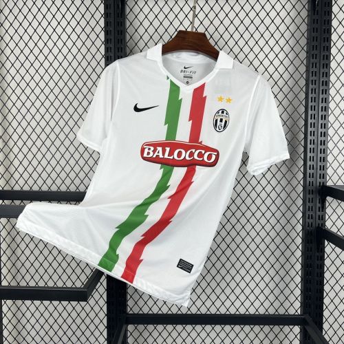 Juventus 2010_11 Away Retro Jersey