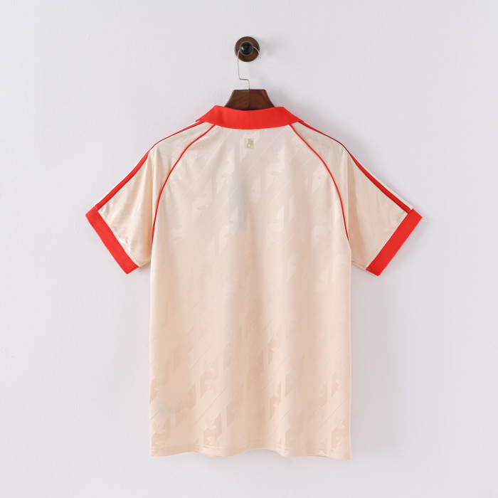 Player version 24-25 BAYERN Retro Trikots