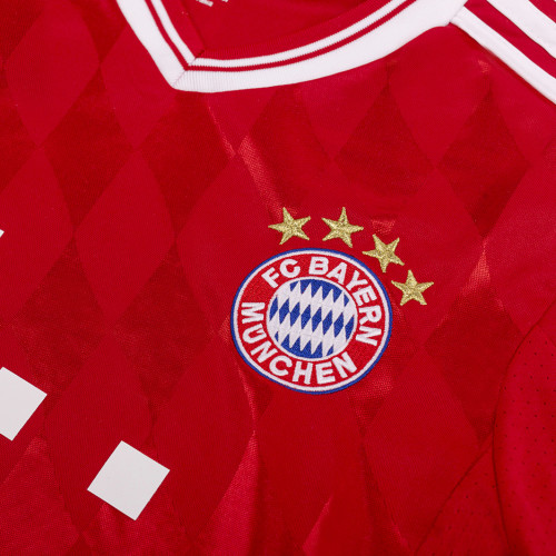 12-13 Bayern Home Trikots