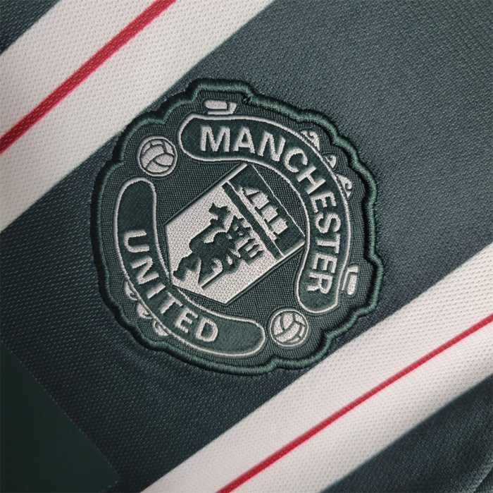 Retro 23-24 MAN UTD away