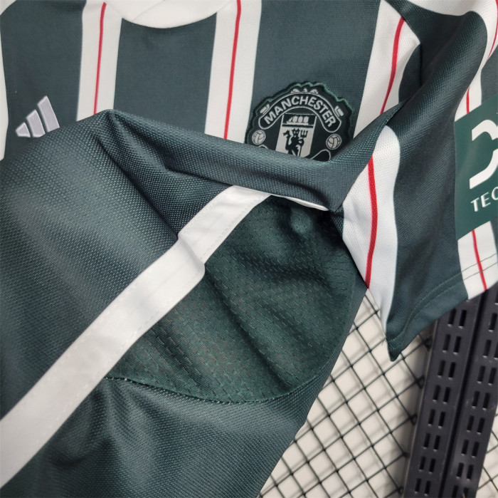 Retro 23-24 MAN UTD away