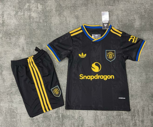 Kids Man United 25-26 Black Soccer Uniform