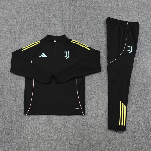 Juventus 25-26 Training Soccer suit 002