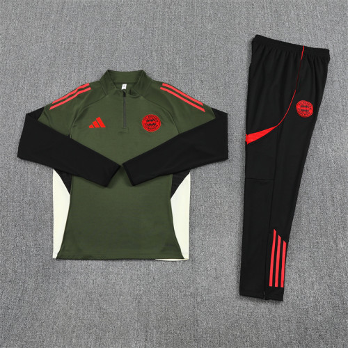 Bayern 25-26 Training Soccer suit 003